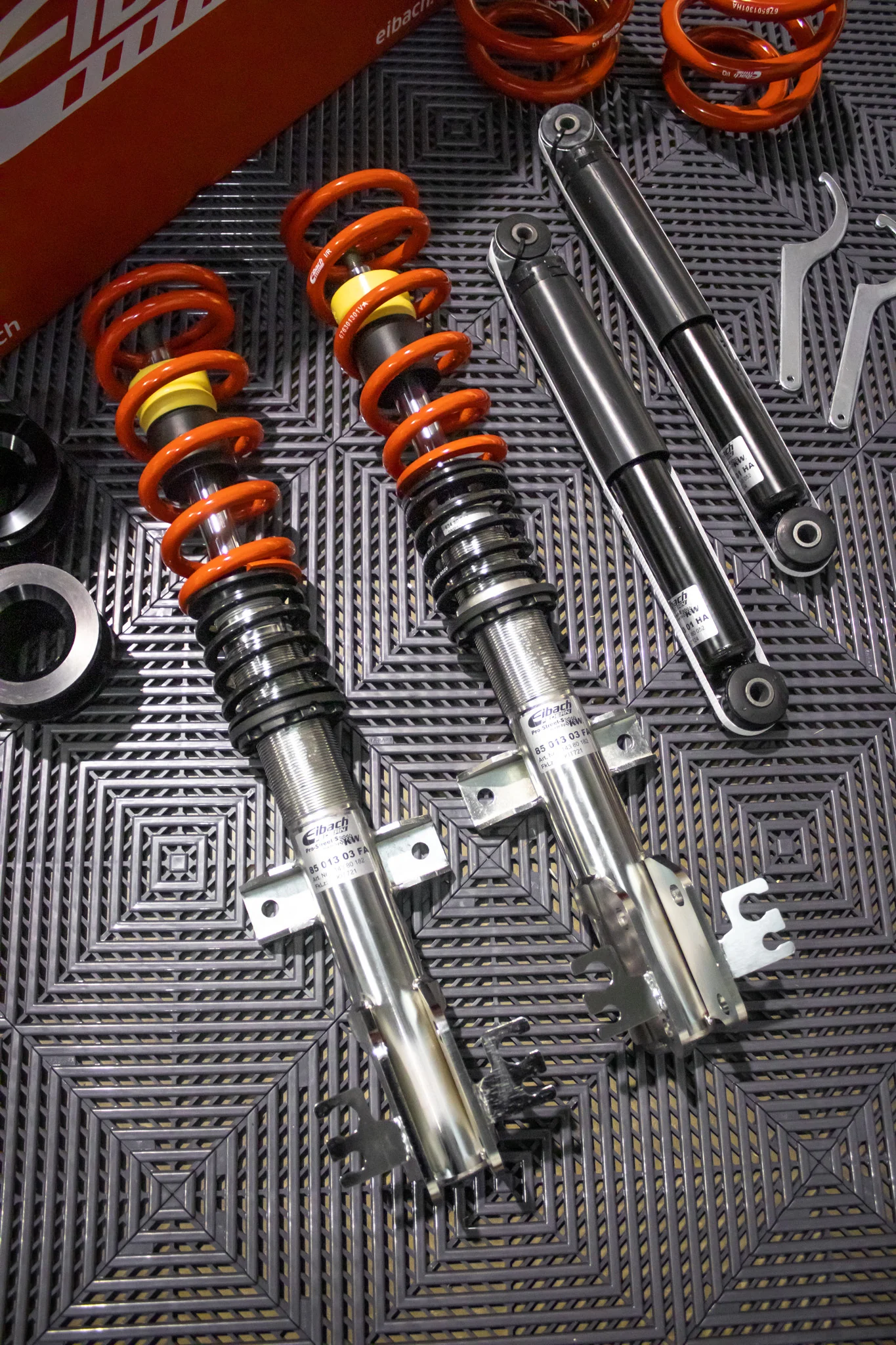 Eibach Pro-Street Coilover (PSS65-85-013-02-22) VW Transporter T5/T6  (Only T32) - Image 8